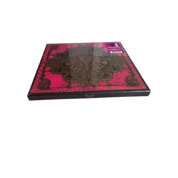 GRATEFUL DEAD Beacon Theatre 1976 RSD 2025 LP Box Record Store Day - Picture 5 of 6